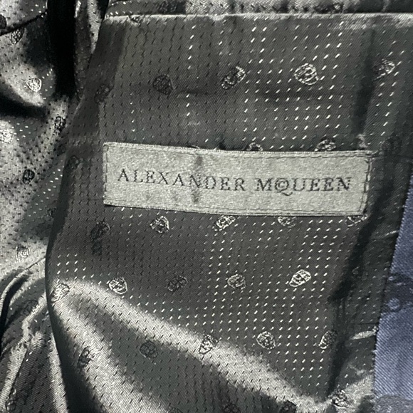 🚫SOLD🚫Alexander McQueen Navy Skull Suit Jacket - Picture 2 of 4